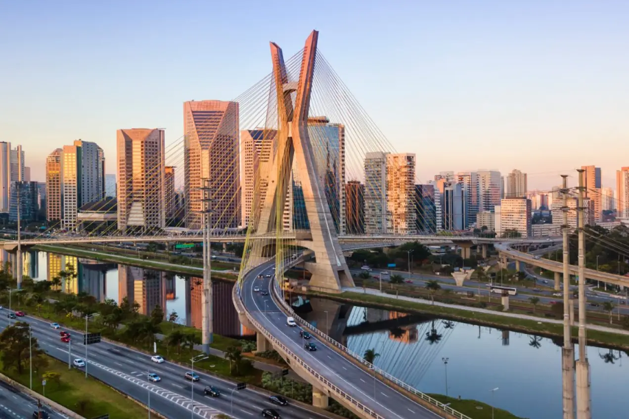 Octávio Frias de Oliveira Bridge in Sao Paulo